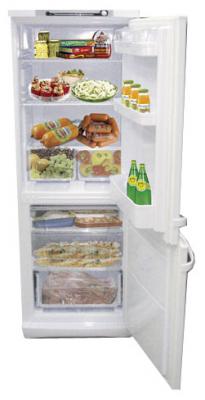 Холодильник с морозильником Indesit SB 1670 - с открытой дверью