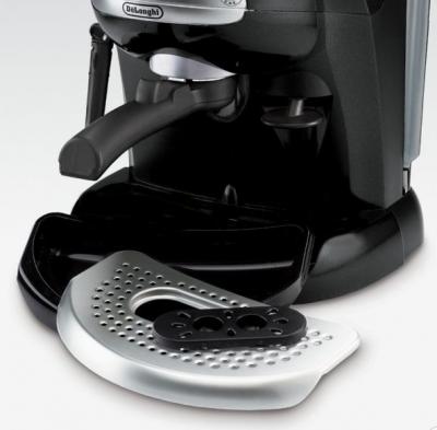 Кофеварка эспрессо DeLonghi EC 410.B - детализированное изображение