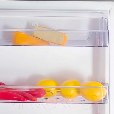Холодильник с морозильником Beko CN335220X