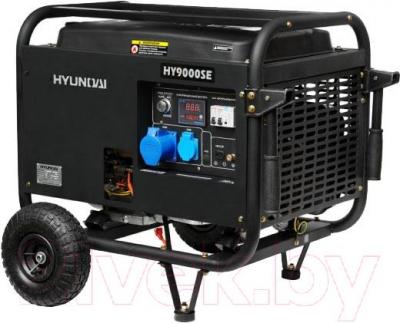 Бензиновый генератор Hyundai HY9000SER - общий вид