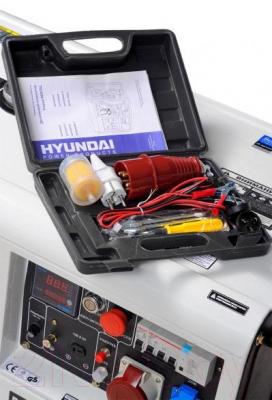 Изображение товара Дизельный генератор Hyundai DHY8000SE-3