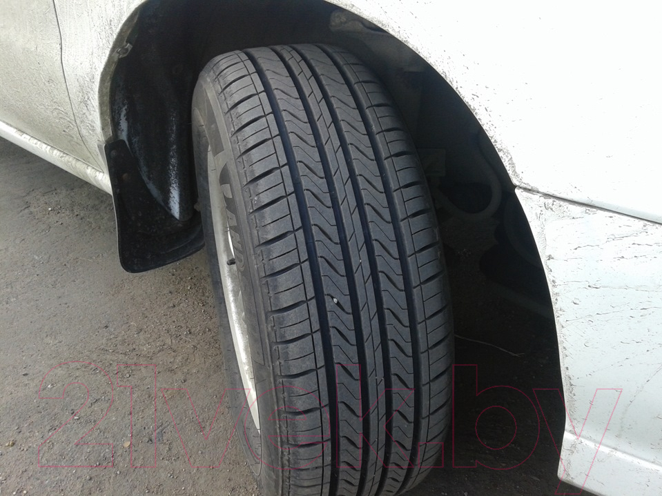 Летняя шина Landsail LS288 205/70R14 98H