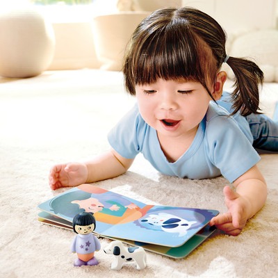 Развивающий игровой набор Hape Девочка и собака / E3433_HP - 