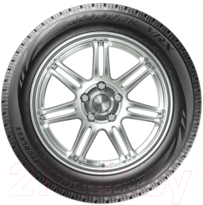 Зимняя шина Bridgestone Blizzak VRX 215/60R17 96S