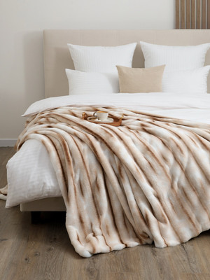 

Покрывало, Мех кролика 200x230