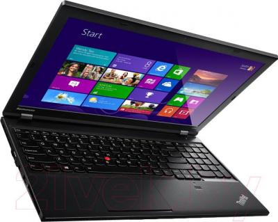 Ноутбук Lenovo Thinkpad L540 (20AUA0SE00) - вполоборота