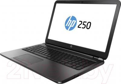 Ноутбук HP 250 (J0Y10EA) - вполоборота