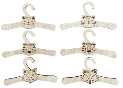 

Набор аксессуаров для куклы, Плечики с гравировкой Кот тигр лиса