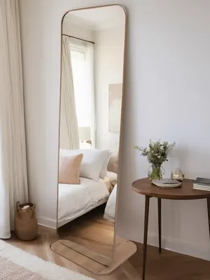 

Зеркало, Стелла 4