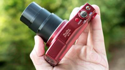 Компактный фотоаппарат Canon PowerShot SX700 HS (красный) - в использовании