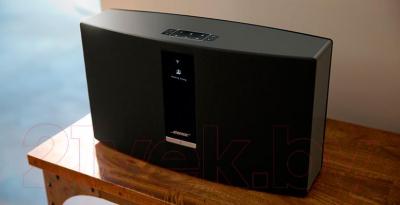 Портативная акустика Bose SoundTouch 30 Wi-fi (Black) - в использовании