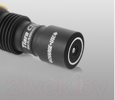 Фонарь Armytek Tiara C1 Magnet USB XP-L / F05201SC (белый)