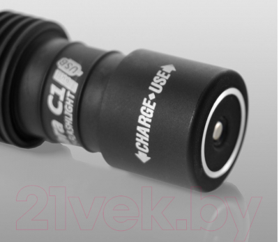 Фонарь Armytek Tiara C1 Pro Magnet USB XP-L / F05301SW (теплый)