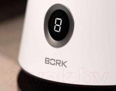 Вентилятор Bork P604 WT