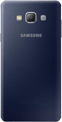 Смартфон Samsung Galaxy A7 / A700FD (черный) - вид сзади