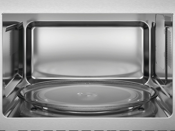 Микроволновая печь Electrolux LMS4253TBW