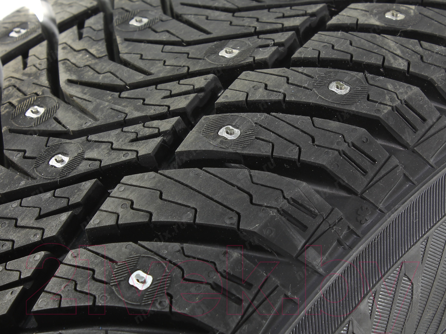 Зимняя шина Yokohama IceGuard IG65 265/60R18 114T