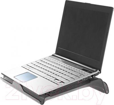Подставка для ноутбука Cooler Master R9-NBC-ULTK-GP - с ноутбуком