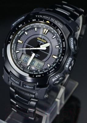 Часы наручные мужские Casio PRG-550BD-1ER - крупным планом