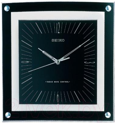 Настенные часы Seiko QXR205K