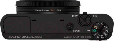 Компактный фотоаппарат Sony DSC-RX100 - вид сверху
