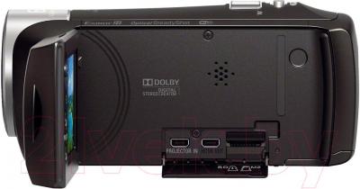Видеокамера Sony HDR-PJ410B - вид сбоку и порты для подключения
