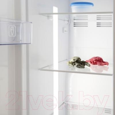 Холодильник с морозильником Beko GN163120W