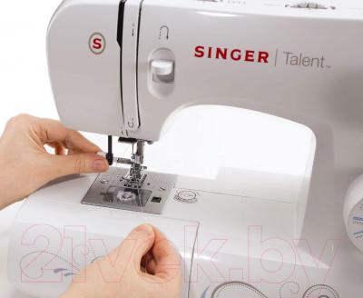 Швейная машина Singer Talent 3323 - нитевдеватель