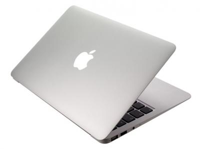 Ноутбук Apple MacBook Air 11'' (MC969LL/A) - полузакрытый