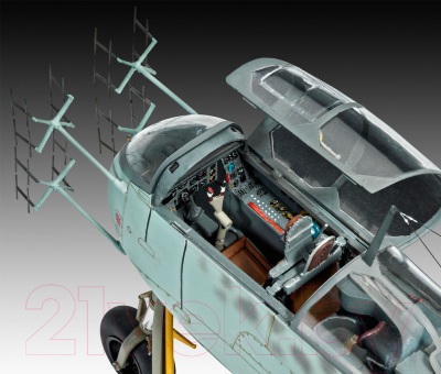 Сборная модель Revell Истребитель Heinkel He219 A-0/A-2 Nightfighter 1:32 / 03928