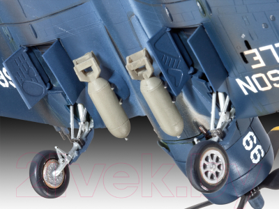 Сборная модель Revell Истребитель F4U-4 Corsair 1:72 / 03955