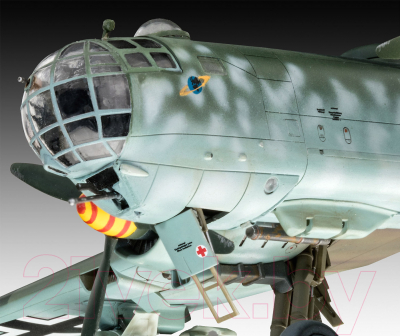 Сборная модель Revell Тяжелый бомбардировщик Heinkel He177 A-5 Greif 1:72 / 03913