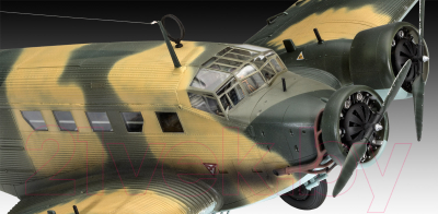 Сборная модель Revell Немецкий самолет Junkers Ju52/3m 1:48 / 03918