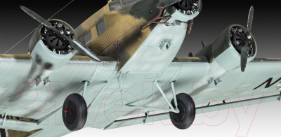 Сборная модель Revell Немецкий самолет Junkers Ju52/3m 1:48 / 03918