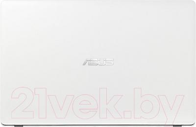 Ноутбук Asus X552MD-SX043D - вид сзади