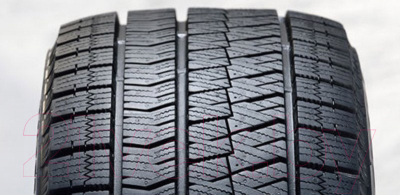 Зимняя шина Bridgestone Blizzak Ice 255/45R18 99S