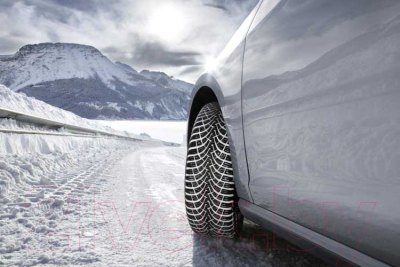 Зимняя шина Goodyear UltraGrip 9+ 175/65R14C 90/88T