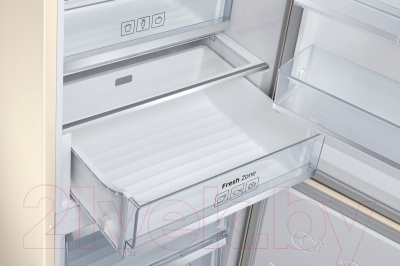 Холодильник с морозильником Samsung RB41J7851EF/WT