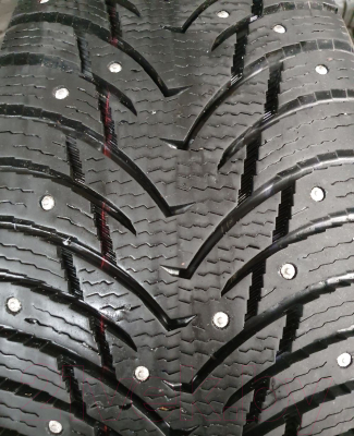 Зимняя шина Nankang SW8 215/60R16 99T (шипы)