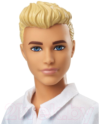 Кукла Barbie Кен в белых шортах и голубой рубашке / DWK44/GDV12