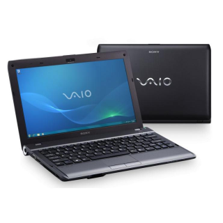 Ноутбук Sony VAIO VPCYB3Q1R/B - спереди и сзади