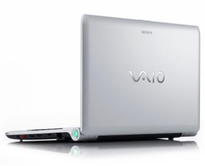 Ноутбук Sony VAIO VPCYB3Q1R/S - сбоку