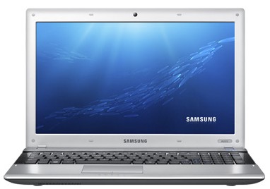 Ноутбук Samsung RV515 (NP-RV515-S05RU) - спереди