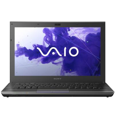 Ноутбук Sony VAIO VPCSB3M1R/L - спереди