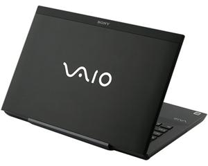 Ноутбук Sony VAIO VPC-SB3V9R/B - сзади открытый