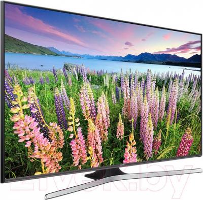 Телевизор Samsung UE50J5500AU