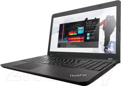 Ноутбук Lenovo ThinkPad E555 (20DH001TRT) - вполоборота
