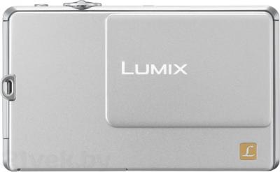 Компактный фотоаппарат Panasonic Lumix DMC-FP1EE-S - вид спереди с закрытым объективом