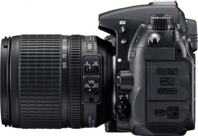 Зеркальный фотоаппарат Nikon D7000 Kit 18-105mm VR - вид сбоку