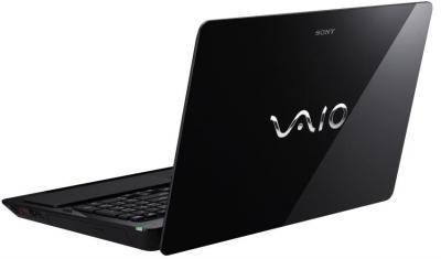 Ноутбук Sony VAIO VPCF24M1R/B - сзади